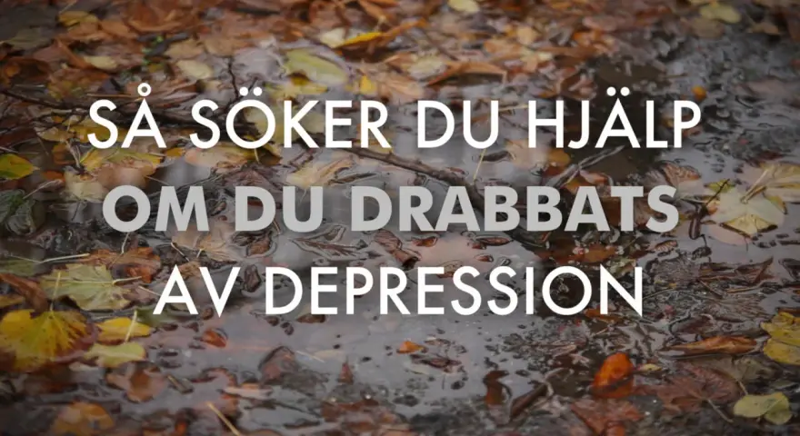 Vattenpöl med höstlöv och texten "Så söker du hjälp om du drabbats av depression". En viktig påminnelse för en tonåring med depression.