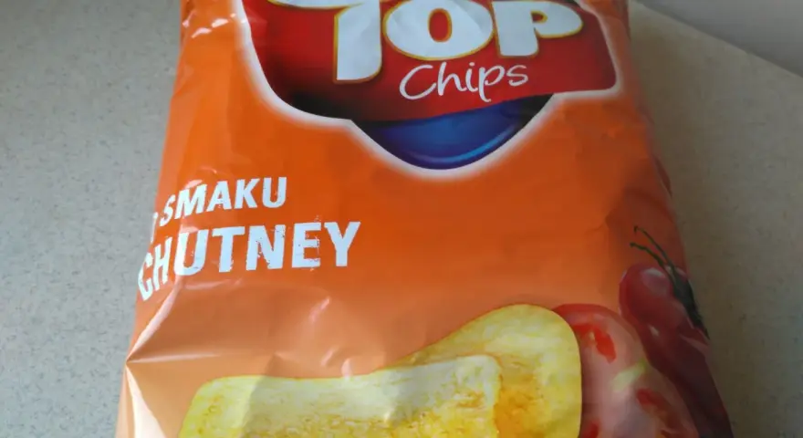 Opakowanie chipsletten o smaku chutney z pomidorami.
