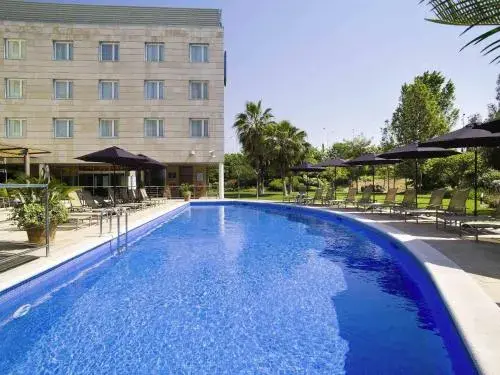 Novotel Barcelona: ¿City o Cornellà? Guía Experta para Elegir