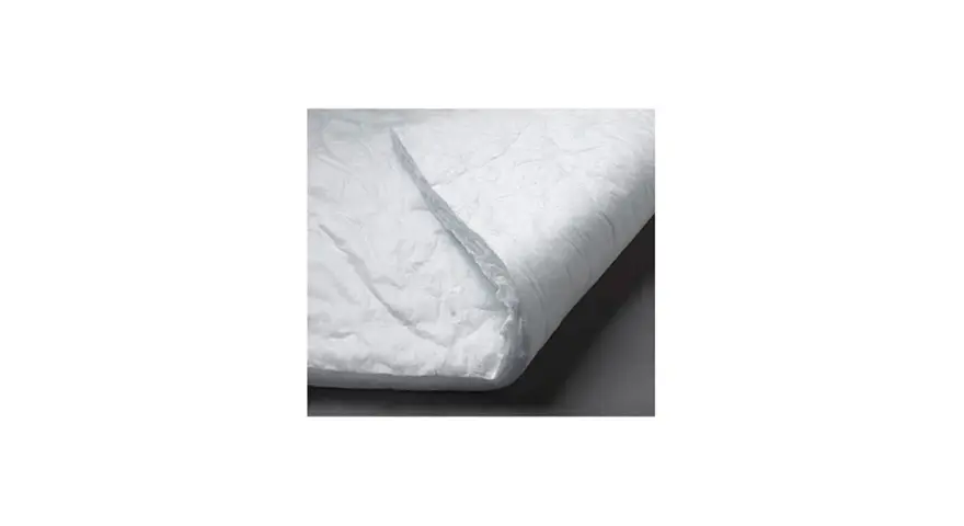 Acolchado blanco y voluminoso, ideal para aislamiento térmico. Descubre qué es Thinsulate y su versatilidad.