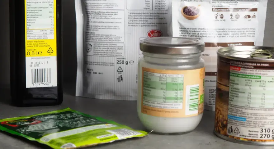 Catering „Wiesz co jesz”: Jak wybrać dietę z czystą etykietą?