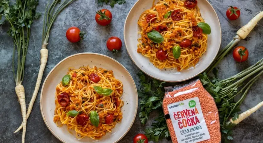 Wegańskie spaghetti bolognese - pyszna alternatywa bez mięsa