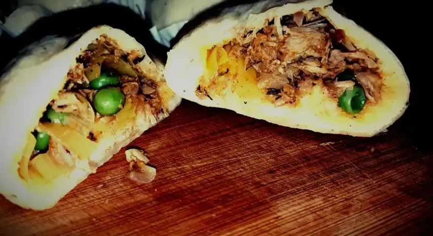 Pyszne baozi z mięsem i groszkiem, idealne na obiad. Oto prosty baozi przepis!