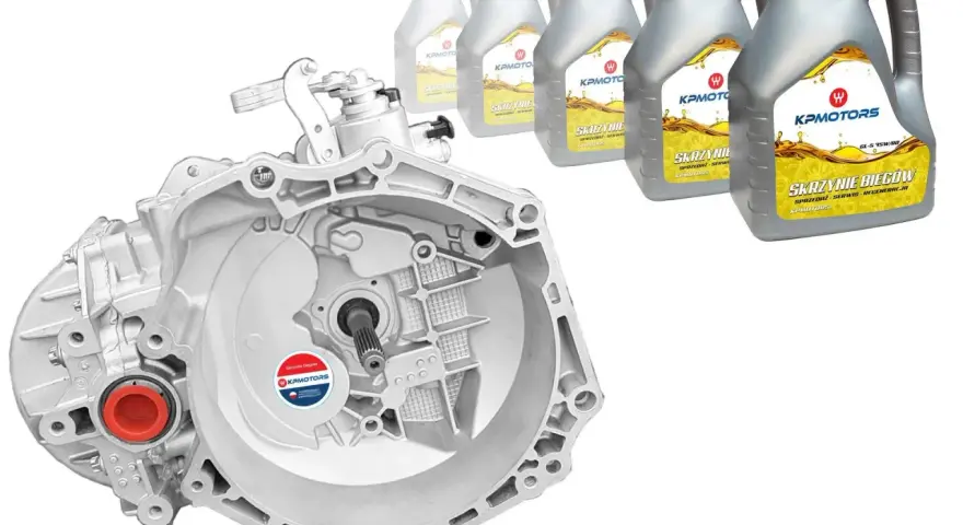 Skrzynia biegów do 1.7 CDTI, obok butelki oleju KPMOTORS.