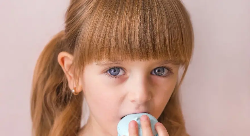Sińce pod oczami: Kiedy to coś więcej niż zmęczenie?