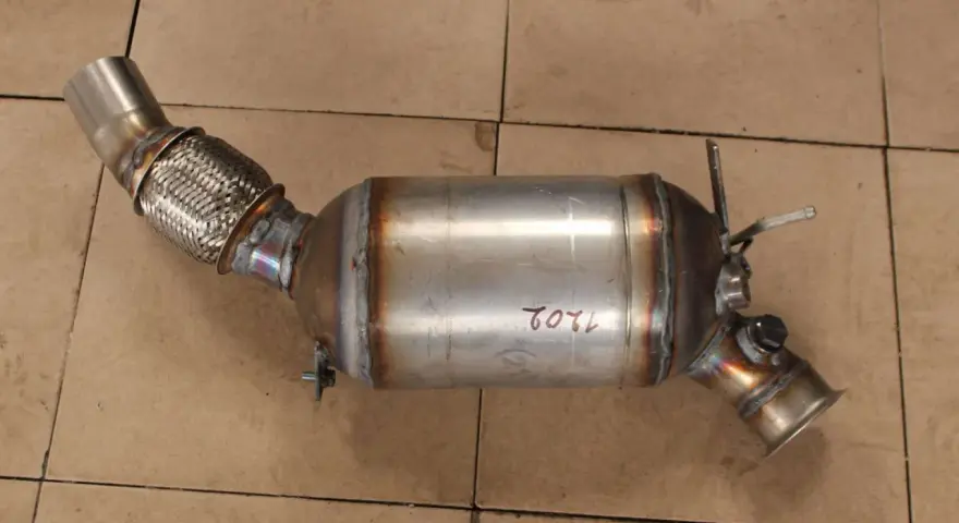 Wymuszone wypalanie DPF BMW E60: Jak to zrobić i uniknąć kosztów?