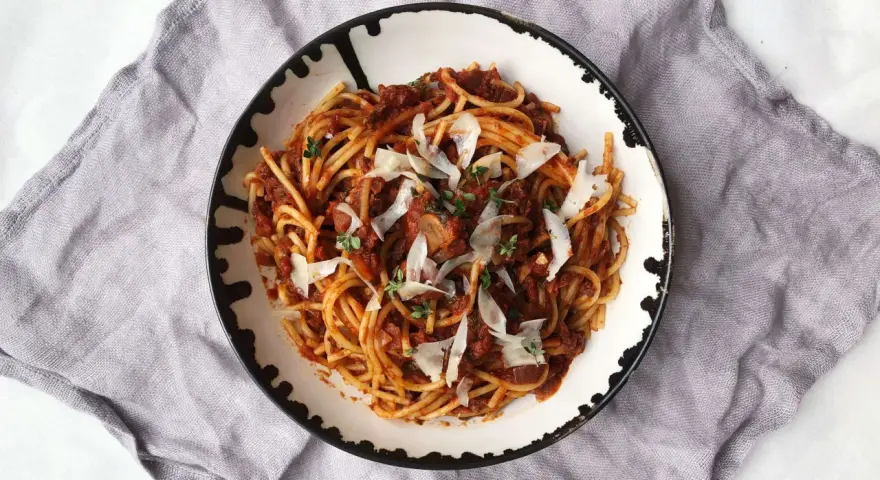 Prawdziwe ragù alla bolognese: przepis bez mitów i błędów