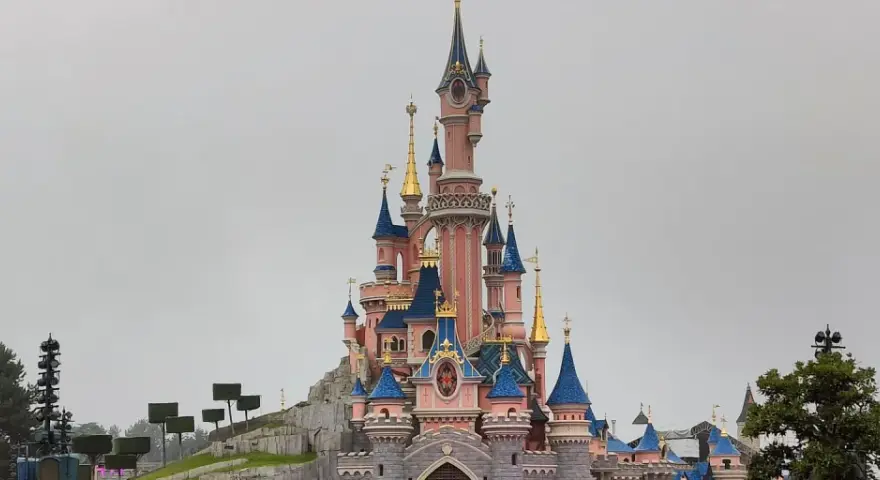 Atracciones Disneyland Paris: Las mejores experiencias que no te puedes perder