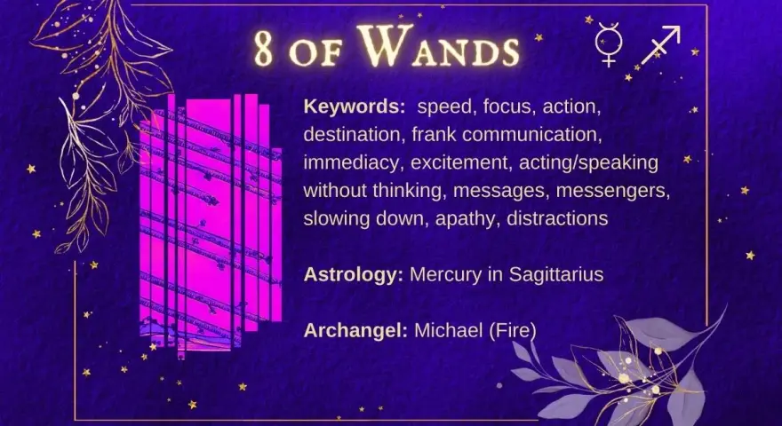 8 Buław Tarot: pionowe, fioletowe karty z tekstem i złotymi zdobieniami.