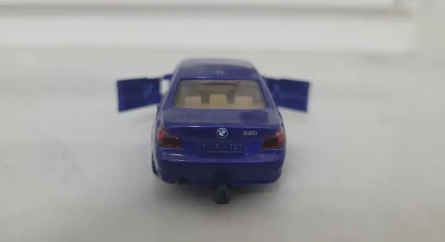 Najlepsze modele zabawkowe BMW E60: Ceny, skale i gdzie kupić