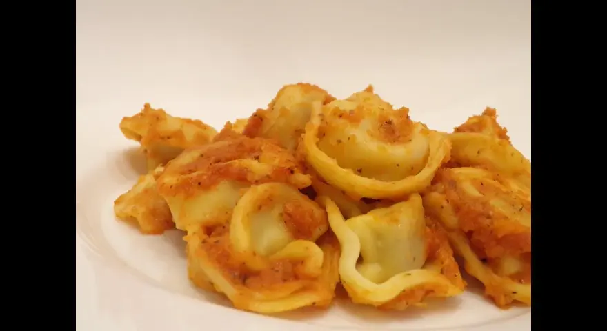 Ile gotować tortellini, aby uzyskać idealną konsystencję?