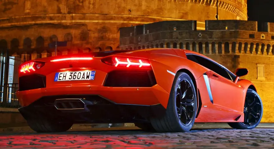 Ile kosztuje Lamborghini Aventador? Ceny i czynniki wpływające na wartość