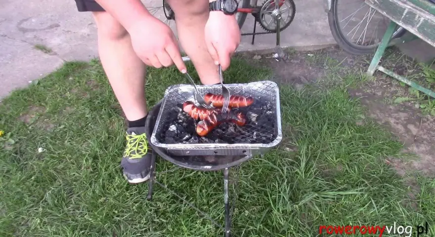 Biedronka grill jednorazowy: Kupić czy omijać? Pełna recenzja