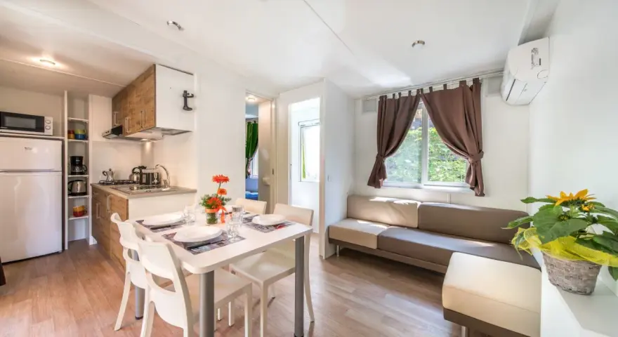 Rzym: Ceny noclegów od 35 EUR. Jak znaleźć tani hotel/apartament?