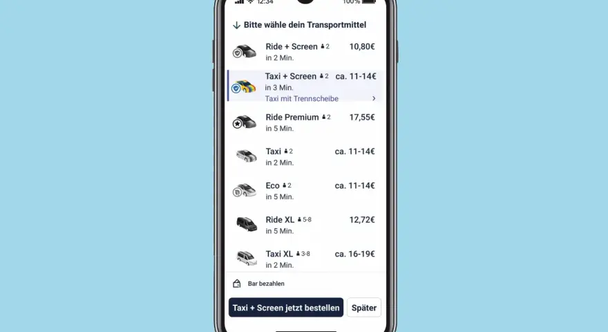 Fahrtoptionen auf einem Smartphone, ähnlich wie bei Uber, mit verschiedenen Taxis und Rides, die für eine Reise nach Italien zur Verfügung stehen.