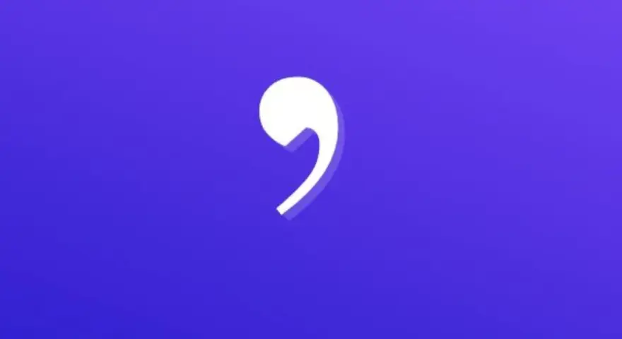 Un signo de puntuación blanco, una coma, destaca sobre un fondo azul vibrante. Es un recordatorio visual del uso de la coma.