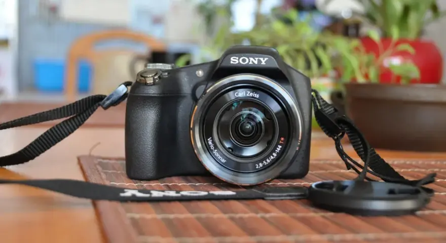 Lustrzanka Sony: Dlaczego warto zainwestować w te aparaty?