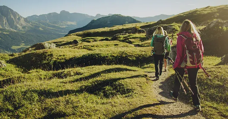 Trekking in Italia: Guida Completa per un'Avventura Sicura