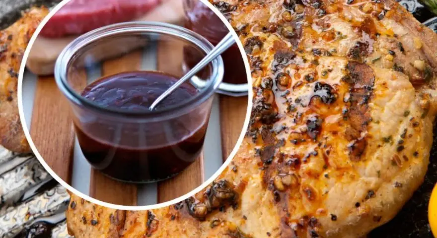 Soczysty schab na grilla, polany aromatycznym sosem BBQ. Idealny na letnie wieczory.