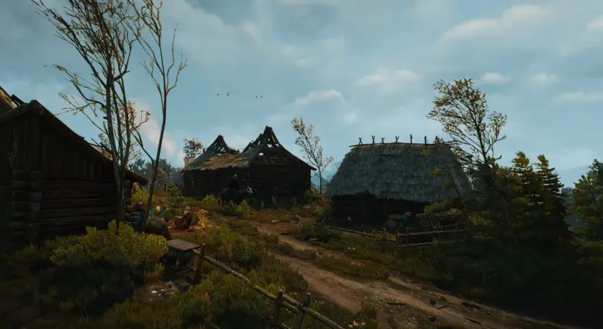Wiedźmin Geralt na koniu wjeżdża do zniszczonej wioski. W tle widać chaty, jakby po wydarzeniach z "Oko za oko" w Wiedźminie 3.