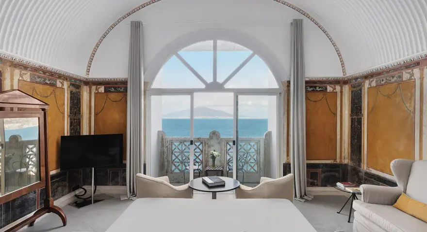 Hotel Bellevue Syrene Sorrento: Lusso, Storia e Vista Mozzafiato