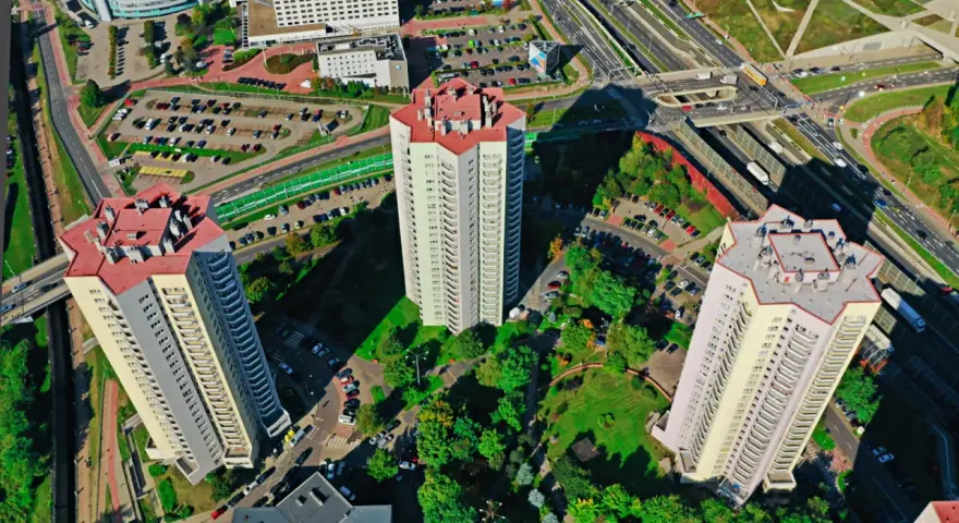 Osiedle Gwiazdy Katowice - ile pięter mają te imponujące budynki?