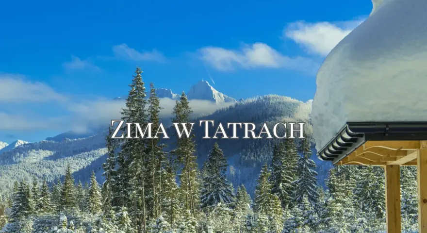 Zima w Tatrach, czy w Bukowinie Tatrzańskiej jest śnieg? Tak, góry pokryte są białym puchem, a niebo błękitne.
