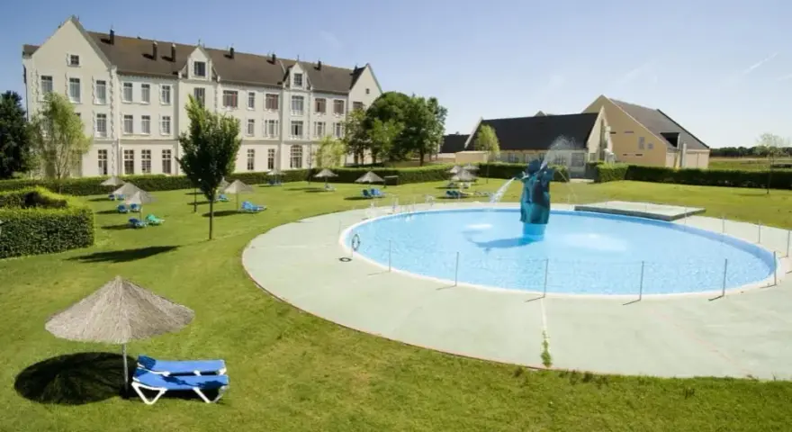 Descubre el Balneario Palacio de Salinas: Tu Oasis Histórico de Bienestar