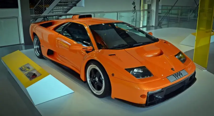 Ile kosztuje Lamborghini Diablo? Zaskakujące ceny na rynku kolekcjonerskim