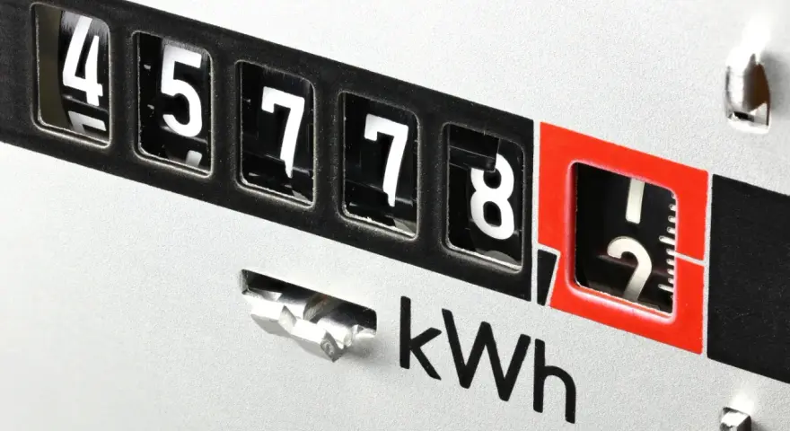 Liczniki energii elektrycznej firmy epg pokazują 45778,2 kWh.