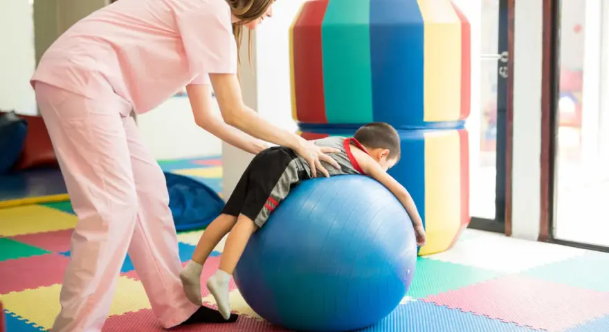 Terapia sensoryczna Wrocław: Diagnoza, koszty, wybierz mądrze!