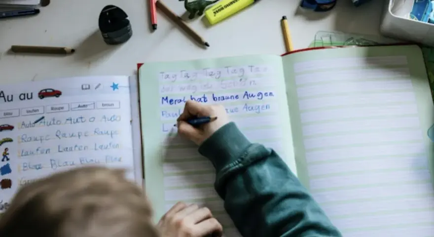 Dlaczego dzieci lubią mieć własny notes do rysowania i sekretów