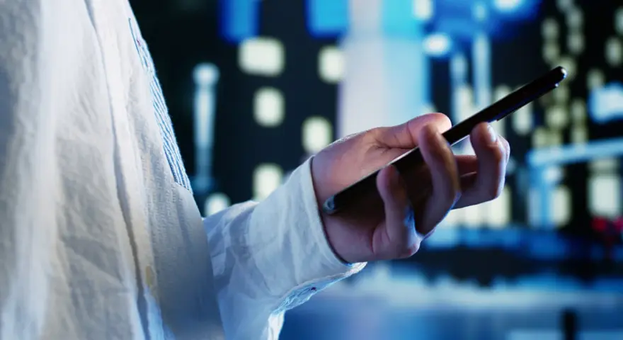 Wpływ technologii mobilnych na branżę gier online
