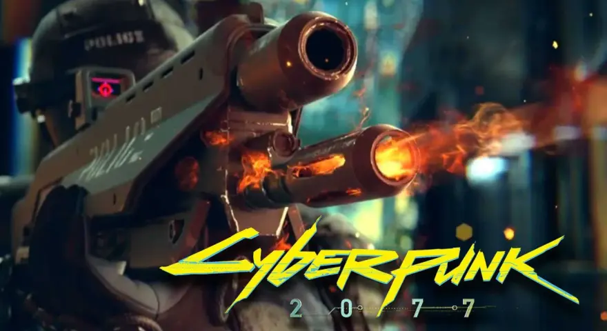 Un oficial de policía de **Cyberpunk 2077** dispara un arma futurista con llamas saliendo del cañón.