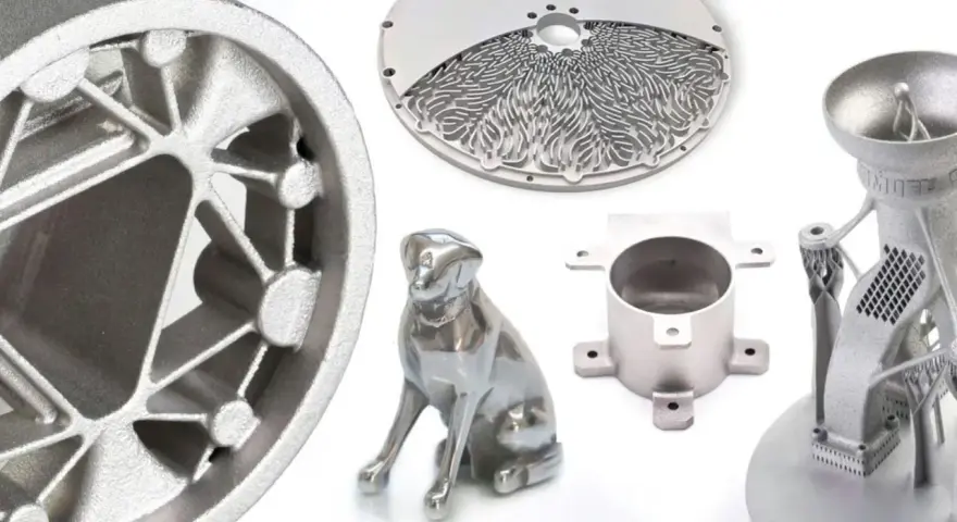 Metalowe wydruki 3D: koło, pies, okrągły element z ażurowym wzorem i części mechaniczne.