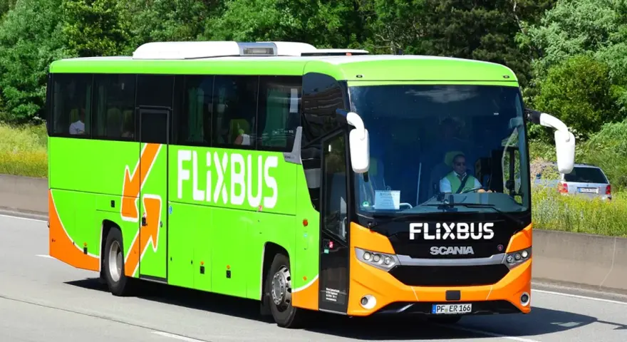 Gdzie Polski Bus w Warszawie? Przystanki FlixBus i dojazd