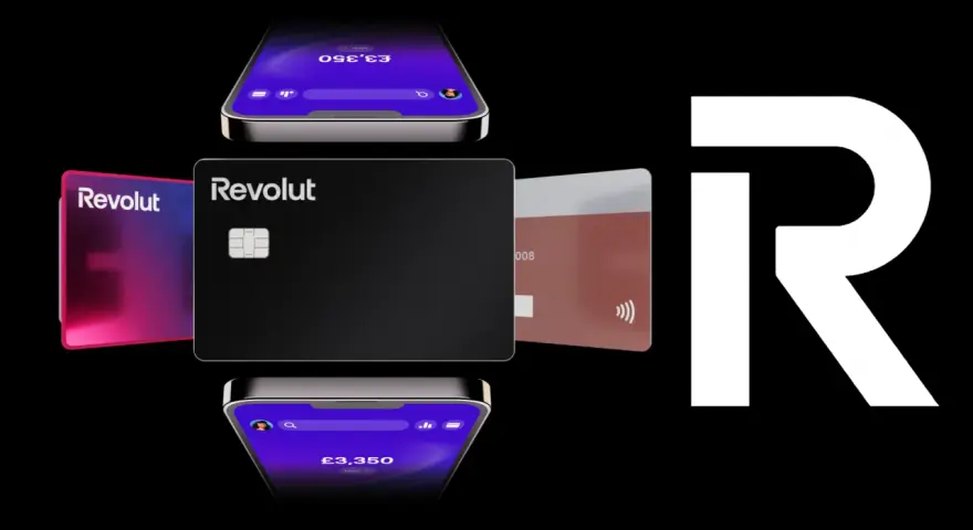 Chcesz wiedzieć, jak założyć kartę Revolut? Zobaczysz tu karty Revolut i telefony z aplikacją.