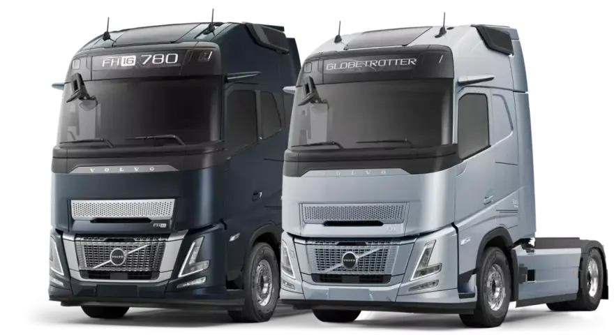 Dwa nowoczesne Volvo FH16 780 i FH Globetrotter, jedne z najlepszych ciężarówek na świecie, prezentują się na czarnym tle.