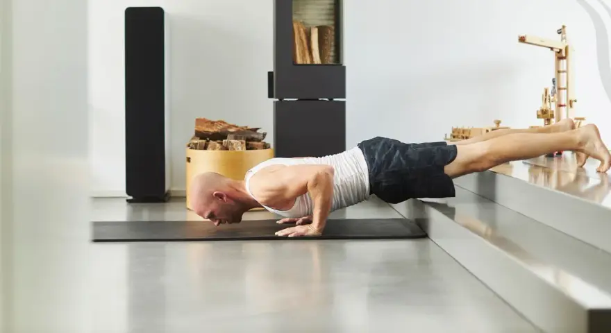 CrossFit czy kalistenika? Wybierz trening idealny dla siebie!