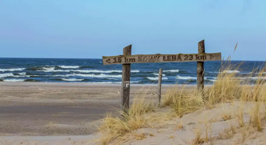 Słupsk od morza: Jak blisko? Przewodnik po plażach i dojeździe