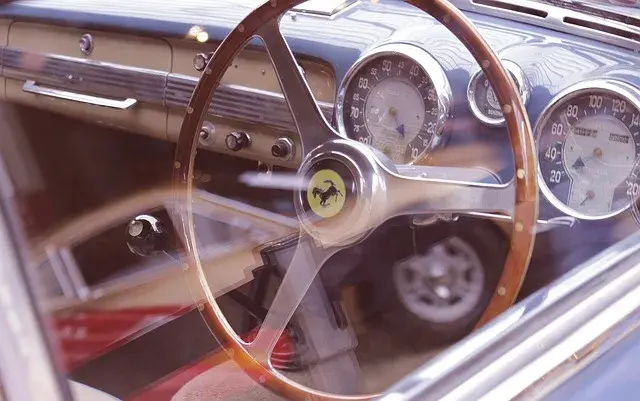 Ile koni ma Ferrari? Zaskakujące osiągi różnych modeli Ferrari