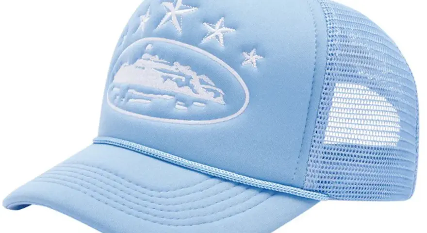 Hat czy cap? Jak prawidłowo powiedzieć "czapka" po angielsku
