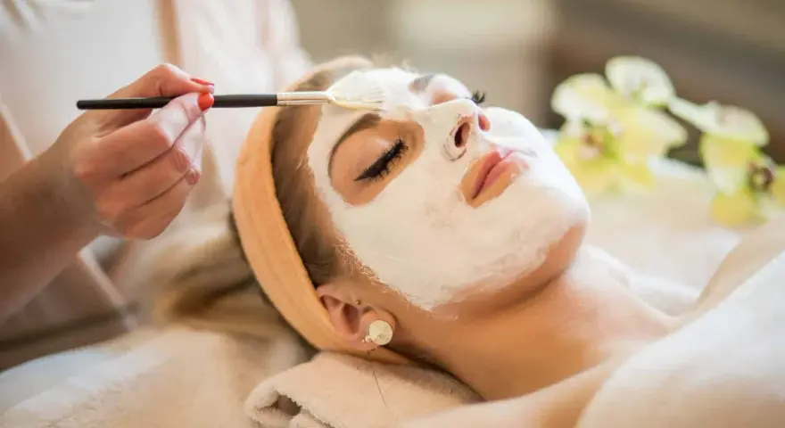 Die besten Masken für strahlende Haut: Kosmetik für jeden Hauttyp