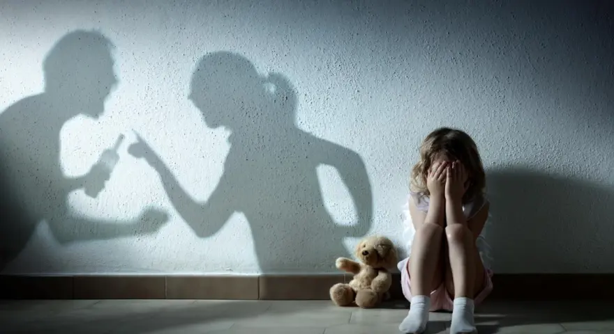Czy warto trwać w związku dla dzieci, czy to tylko cierpienie?