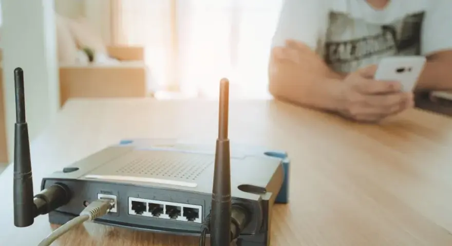 Jak poprawić zasięg Wi-Fi w domu i uniknąć słabego sygnału