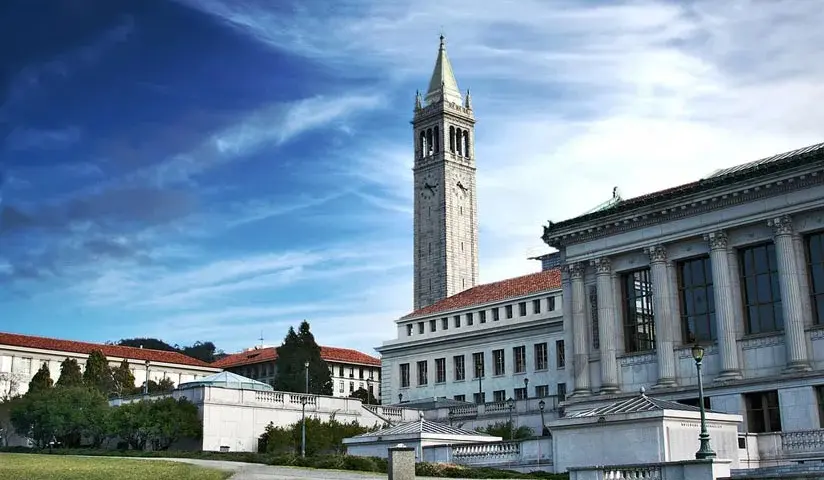 Uniwersytet Berkeley: Historia, osiągnięcia i życie studenckie
