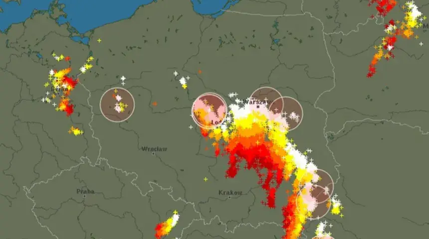 Jak daleko jest burza aplikacja - proste sposoby na pomiar odległości