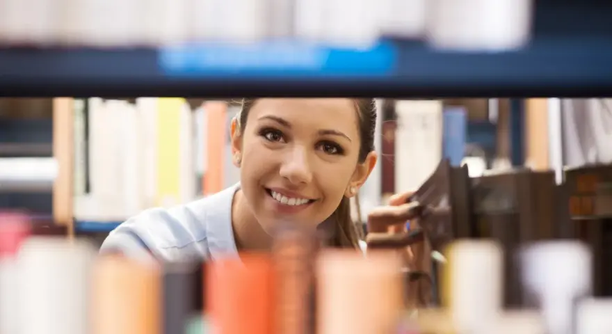 Jak wydać książkę edukacyjną i uniknąć najczęstszych błędów