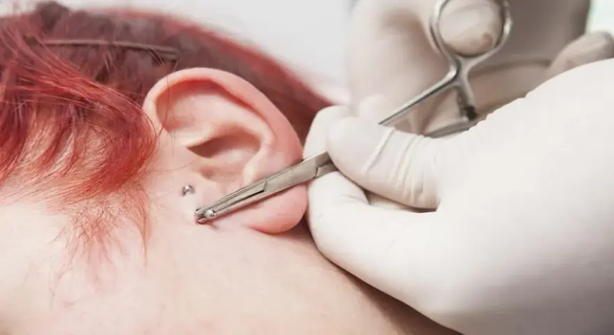 Gdzie najbardziej boli kolczyk? Odkryj najboleśniejsze miejsca na piercing