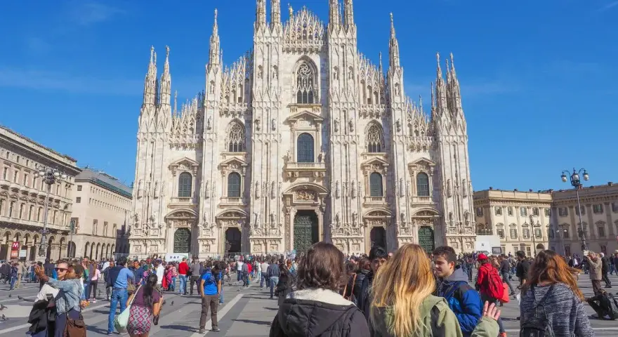 Deposito Bagagli Duomo Milano: Trova il Migliore e Prenota Facile